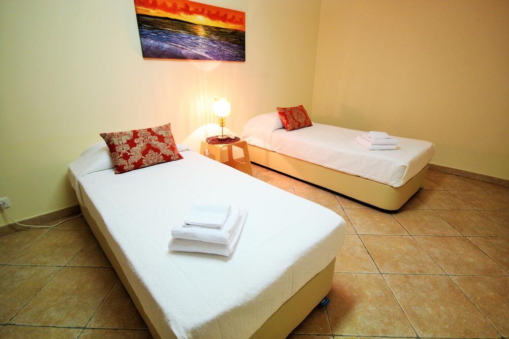 Villa Fonte Santa Quarteira Buitenkant foto